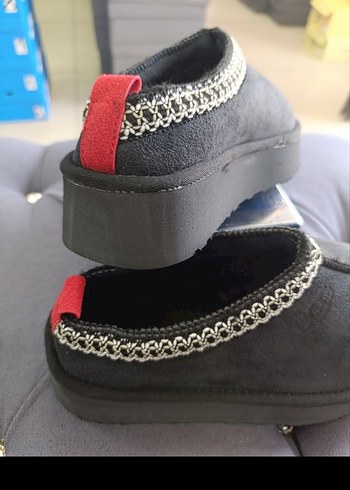 UGG tazz siyah - Görsel 3