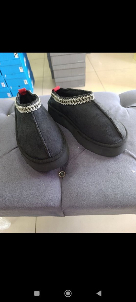 UGG tazz siyah - Görsel 4