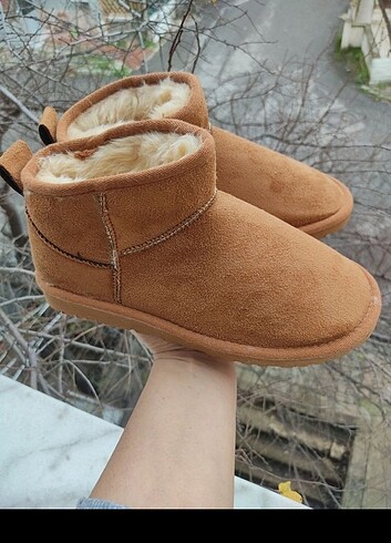 36 Beden UGG mini 