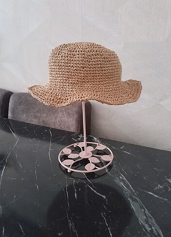 Zara Kadın hasır şapka 