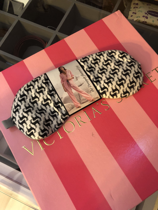 universal Beden Victoria secret 