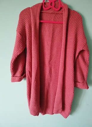 Pembe triko hırka