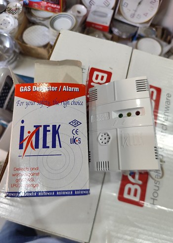 Beyaz Gaz Dedektörü ve Alarm Cihazı