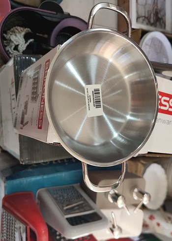 Beden 18 cm Çelik tava