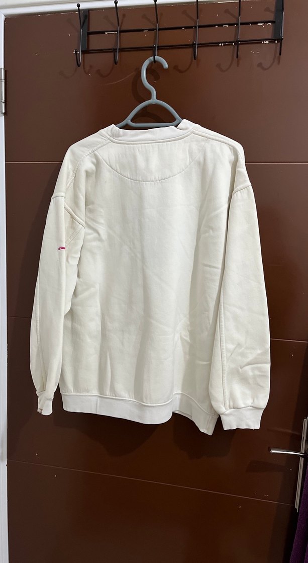 Beyaz Oversize Streetwear Sweatshirt - Görsel 4