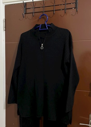 Siyah Yüksek Yakalı Örgü Kadın Kazak - Görsel 3
