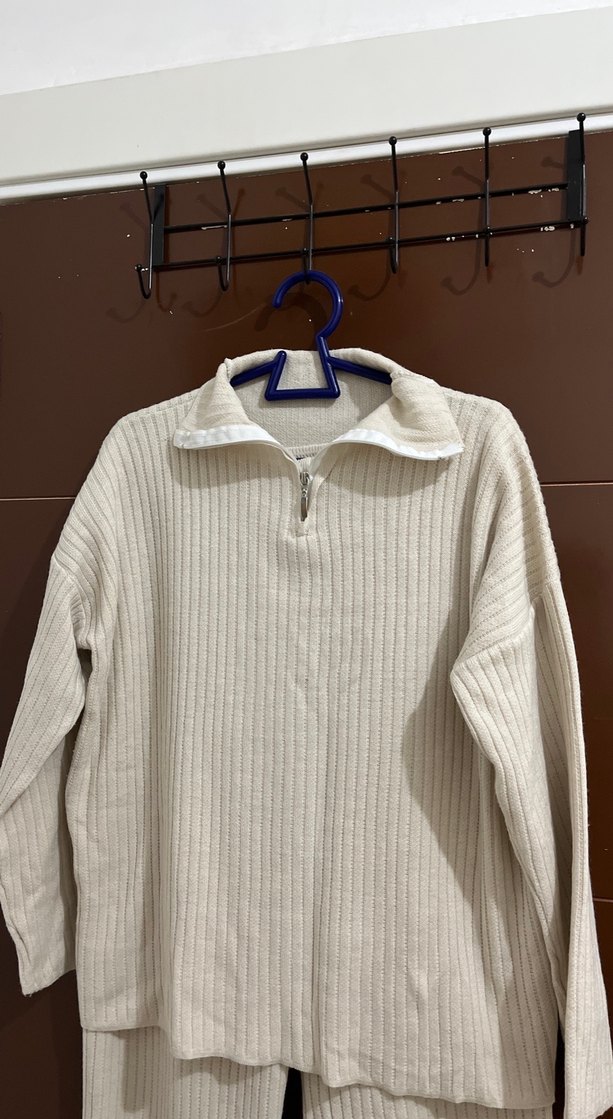 Kadın Beyaz Uzun Kollu Triko Keten Kazak - Görsel 3
