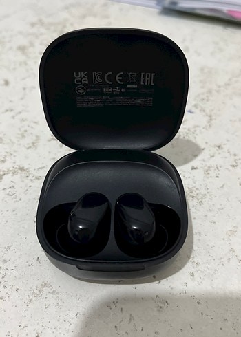 Siyah Kablosuz Kulaklık Seti - Görsel 2