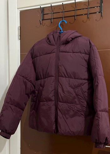 Bordo Kapüşonlu Kadın Kışlık Mont - Görsel 2