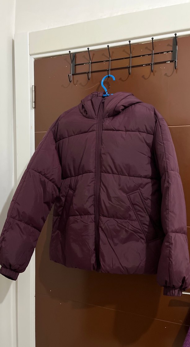 Bordo Kapüşonlu Kadın Kışlık Mont - Görsel 2