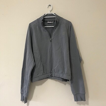 Crop Tarzı Sweatshirt