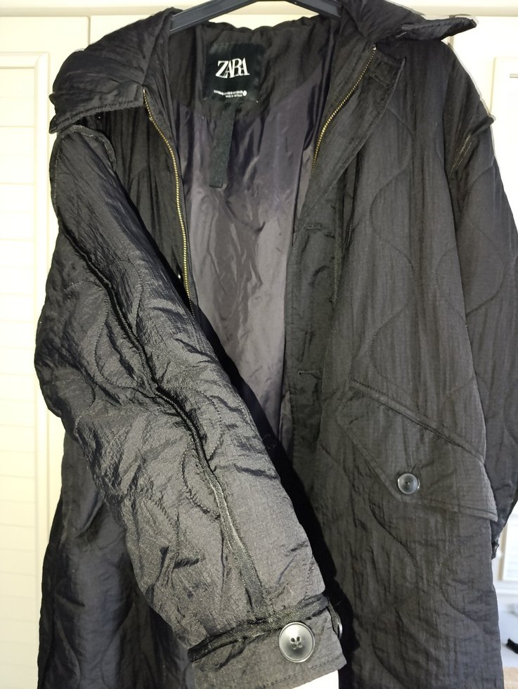 siyah Uzun Düğmeli Kapitoneli Mont - Görsel 2