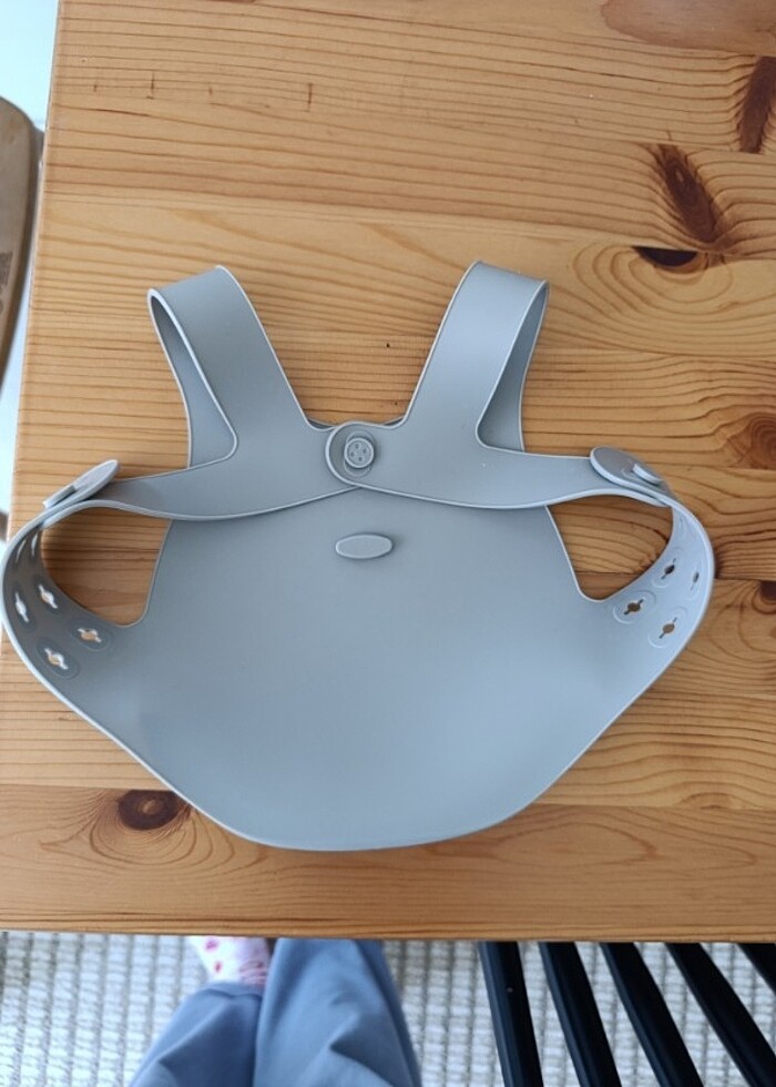 Yemek önlüğü ve tabak - Görsel 3