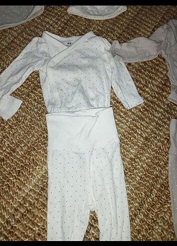 3adet alt 3adet üst 2tane şapka  - Görsel 6