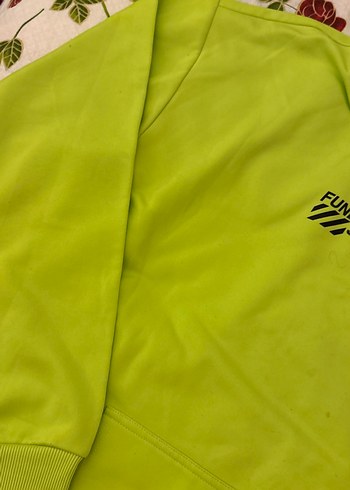 l Beden yeşil Renk Sarı Kapüşonlu Bol Kesim Sweatshirt