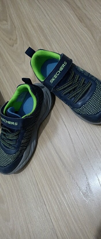 29 Beden Spor ayakkabı