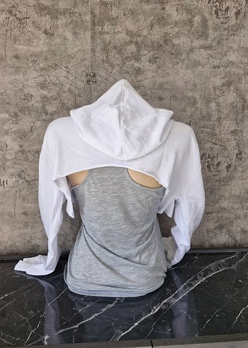 Beyaz Kadın Kapüşonlu Uzun Kollu Crop Sweatshirt - Görsel 3