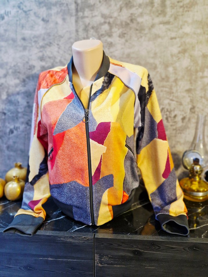 Kadın Çok Renkli Batik Desenli Fermuarlı ince mont/ceket - Görsel 2