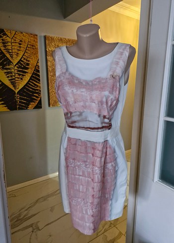 Dantel Detaylı Pembe Midi Elbise - Görsel 3