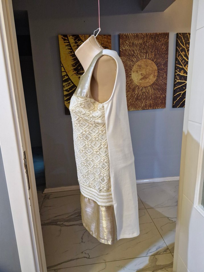 Beyaz Altın İşlemeli Mini Elbise - Görsel 4