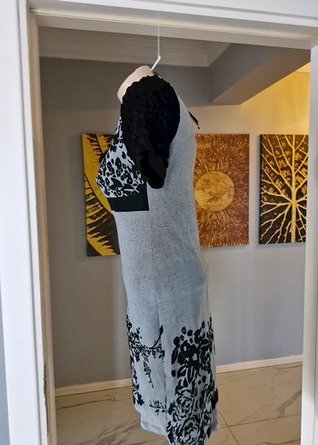 Gri V Yaka Dantel Detaylı Kalem Elbise - Görsel 3