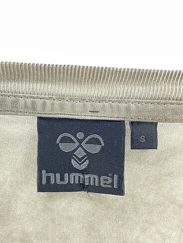 s Beden çeşitli Renk Hummel T-shirt %70 İndirimli.
