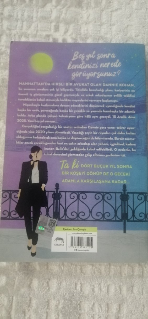 Beş Yıl Sonra - Rebecca Serle - Görsel 2