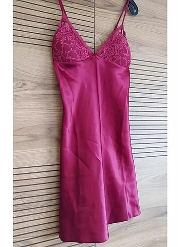 Pierre Cardin Lila Saten gecelik