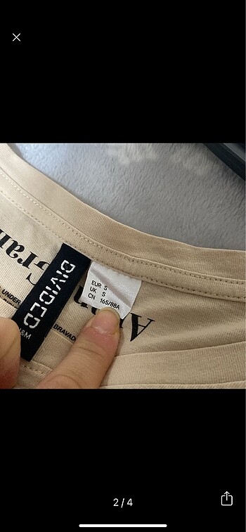 H&M Ariana Grande tişört
