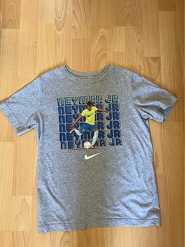 Nike Nike neymar 10-12 yaş tshirt