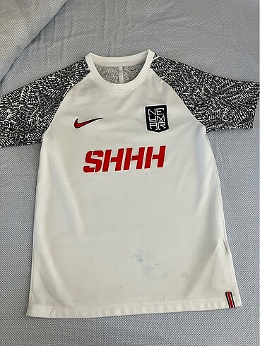 Nike neymar 10-12 yaş tshirt