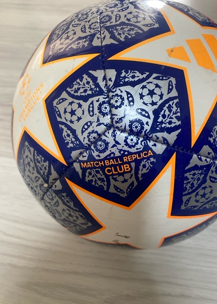 Adidas futbol topu - Görsel 3