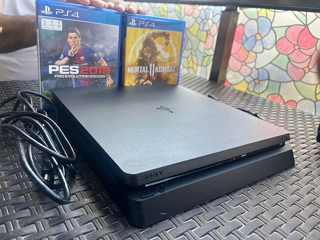 PlayStation 4