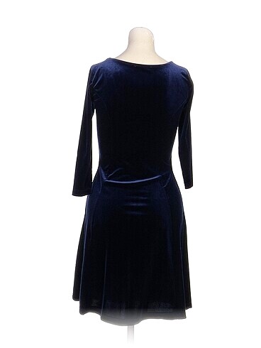 s Beden PreLoved Kısa Elbise %70 İndirimli.
