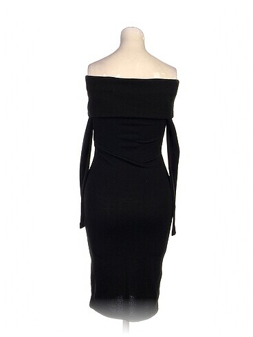 s Beden PreLoved Kısa Elbise %70 İndirimli.