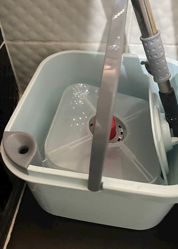 Dyson Beyaz Gri Temizlik Kovası ve Mop
