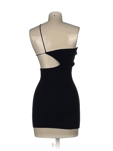 xs Beden Bershka Mini Elbise %70 İndirimli.
