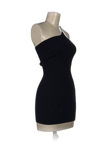 Bershka Bershka Mini Elbise %70 İndirimli.