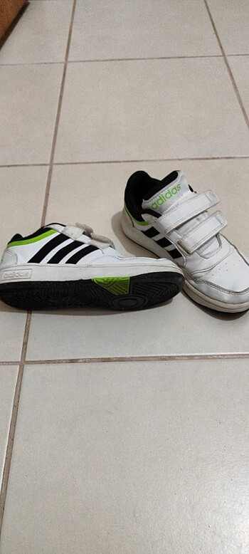 Adidas Çocuk spor ayakkabi