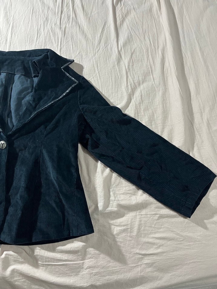 Düğmeli Lacivert kadife ceket - Görsel 2