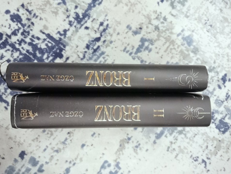 Özge Naz - Bronz 1 ve 2 Roman Seti - Görsel 2