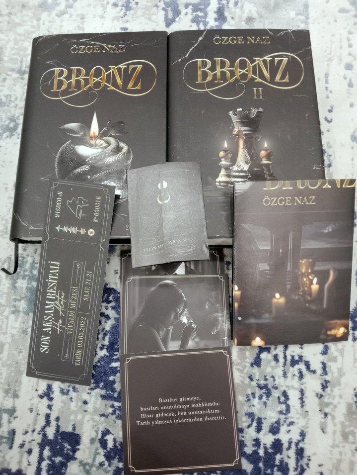 Özge Naz - Bronz 1 ve 2 Roman Seti - Görsel 3