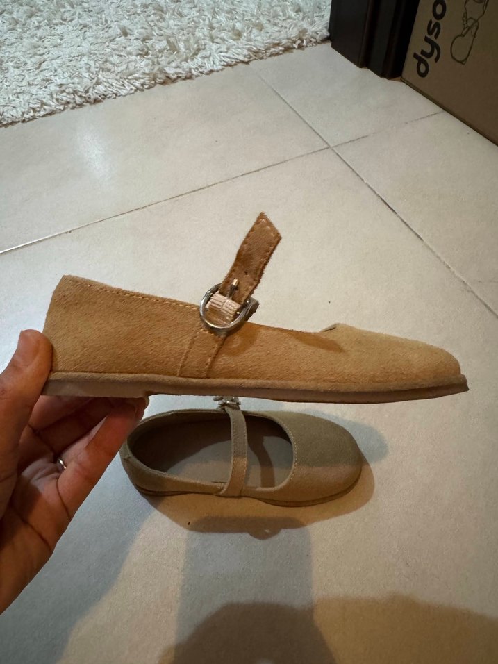 Kız Çocuk Bej Süet Tokalı Babet - Görsel 5