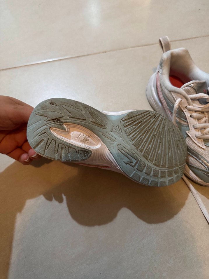 Beyaz Bağcıklı - Görsel 3