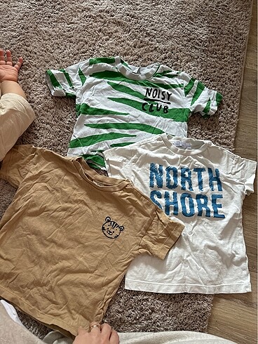 3 tane tshirt