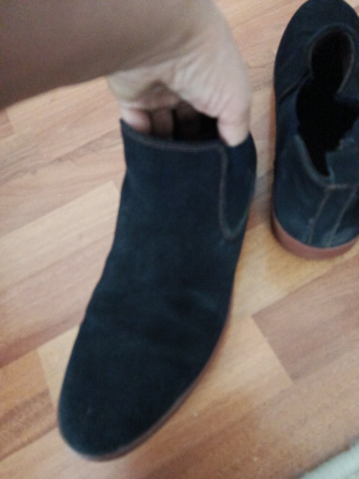 Siyah Minimalist Erkek Bot - Görsel 3