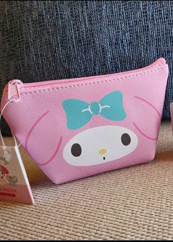 Beden 8 parca Hello Kitty urunu ozel ilan..