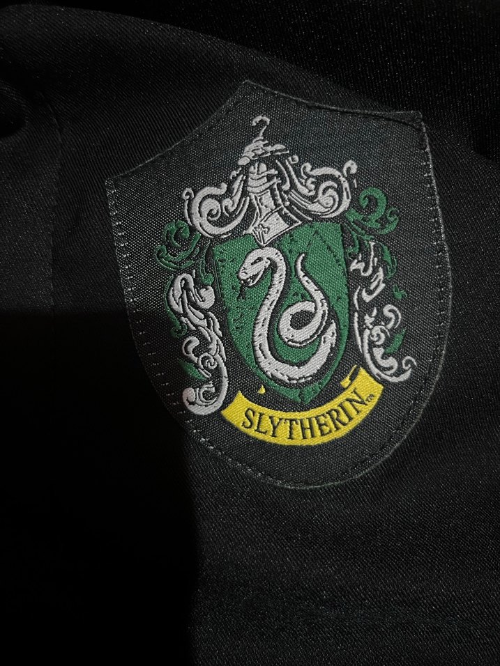 Slytherin cübbe her şeyi orijinal ve tertemizdir - Görsel 5