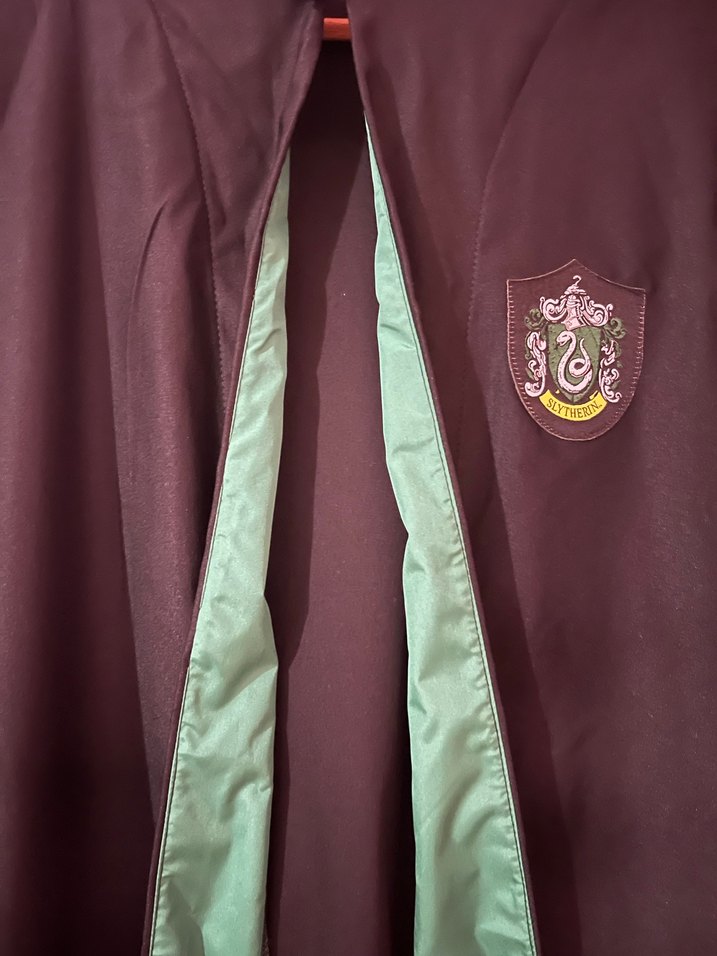 Slytherin cübbe her şeyi orijinal ve tertemizdir - Görsel 2