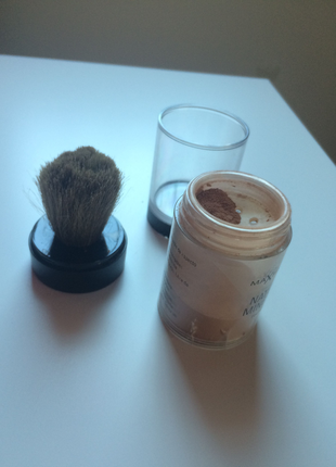 Max Factor Mineral pudra